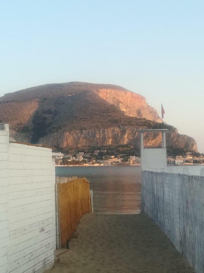 La Stanza Di Angi A Mondello 호텔 팔레르모 외부 사진